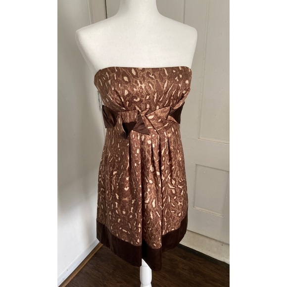 BCBGMaxAzria Dresses & Skirts - BCBGMaxAzria leopard print strapless mini cocktail dress wool silk NWOT pockets